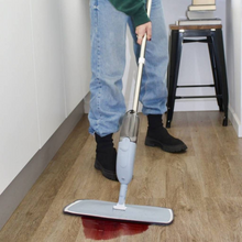 Cargar imagen en el visor de la galería, Mopa con Spray - CleanBlue™