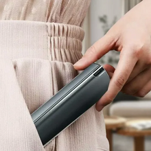 Cargar imagen en el visor de la galería, Limpiador de Pantallas Portátil - Compra 1 y Lleva 2