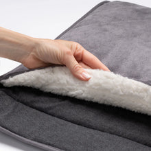 Cargar imagen en el visor de la galería, Calienta Pies Super Practico USB - HOT™