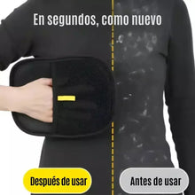 Cargar imagen en el visor de la galería, FurGlove™ — Guante Quita Pelo para Mascotas