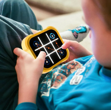 Cargar imagen en el visor de la galería, Ta Te Ti Digital 3 en 1 con Modo Memoria – ¡Diversión sin pantalla!