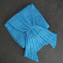 Cargar imagen en el visor de la galería, Manta de Sirena - Talle Unico
