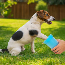 Cargar imagen en el visor de la galería, PawClean™ — Limpiador de Patitas para Perros
